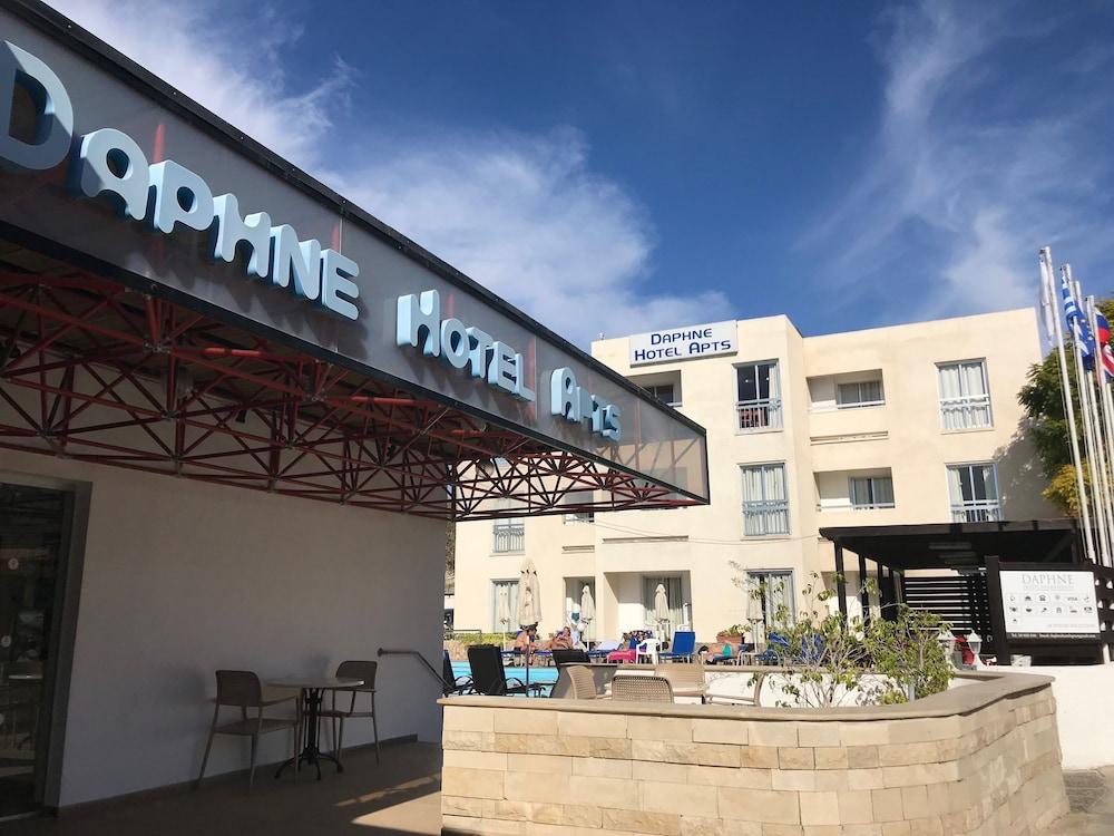 达芙妮酒店式公寓 Paphos 外观 照片