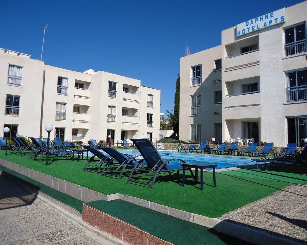 达芙妮酒店式公寓 Paphos 外观 照片
