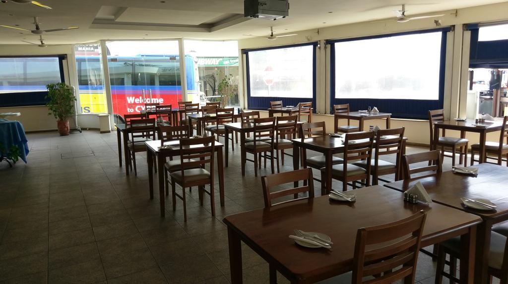 达芙妮酒店式公寓 Paphos 外观 照片
