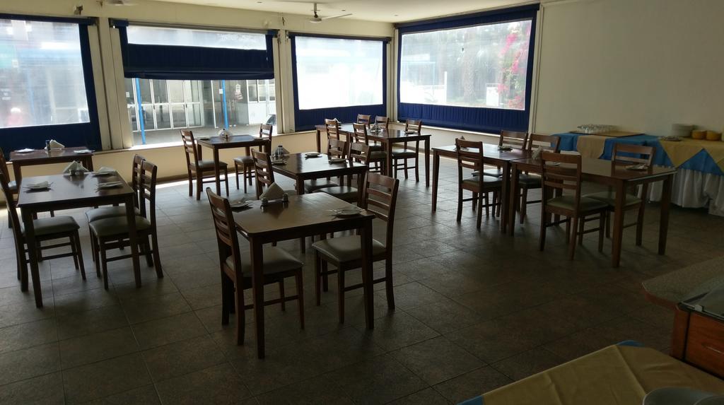 达芙妮酒店式公寓 Paphos 外观 照片